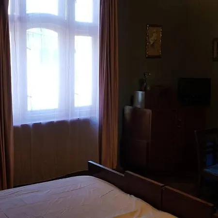 Villa Josephine & Garden *